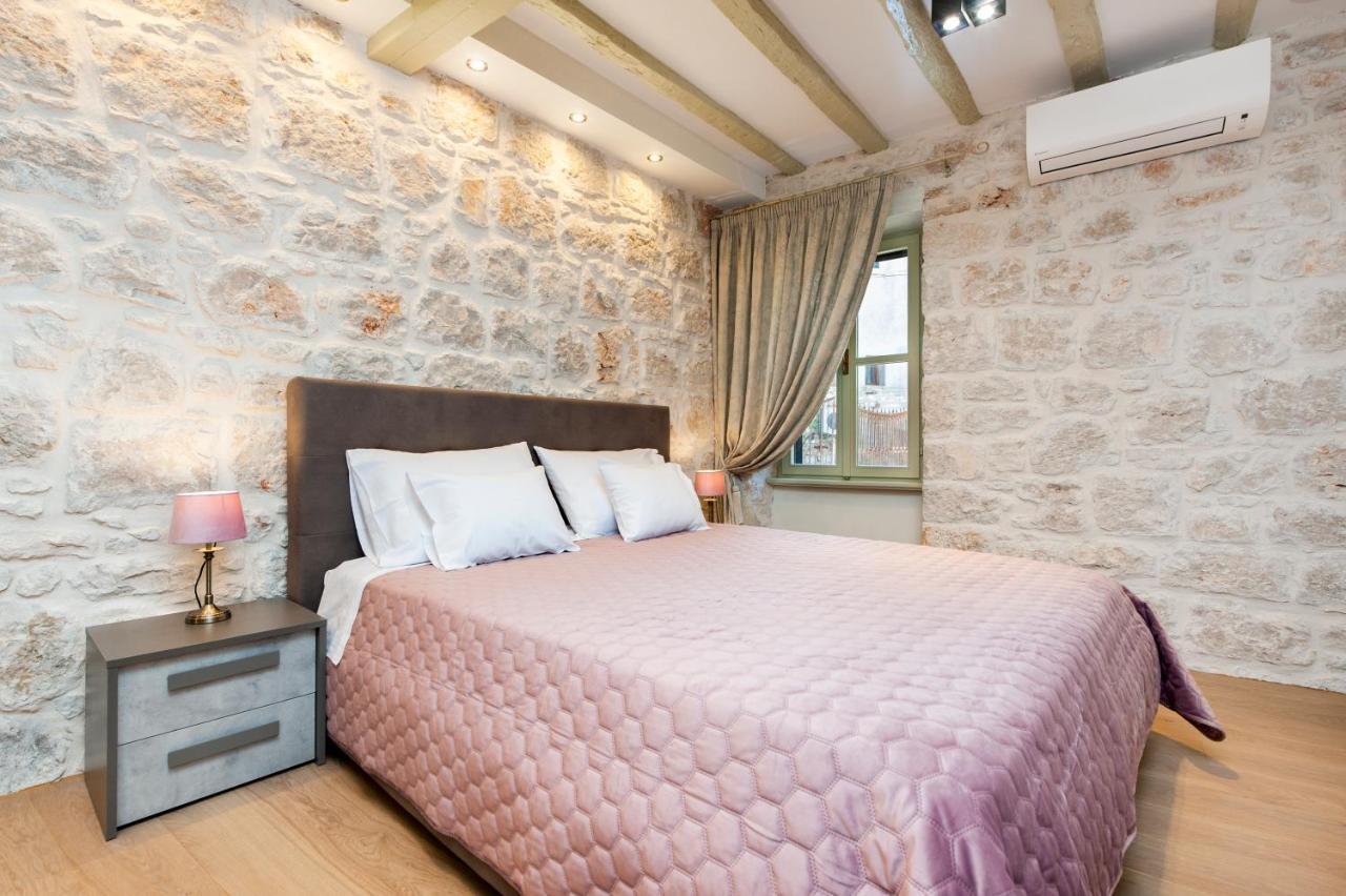 Dc II Downtown Apartment Rovinj Zewnętrze zdjęcie